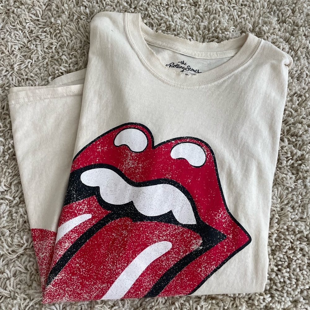 Oversized Graphic Tee